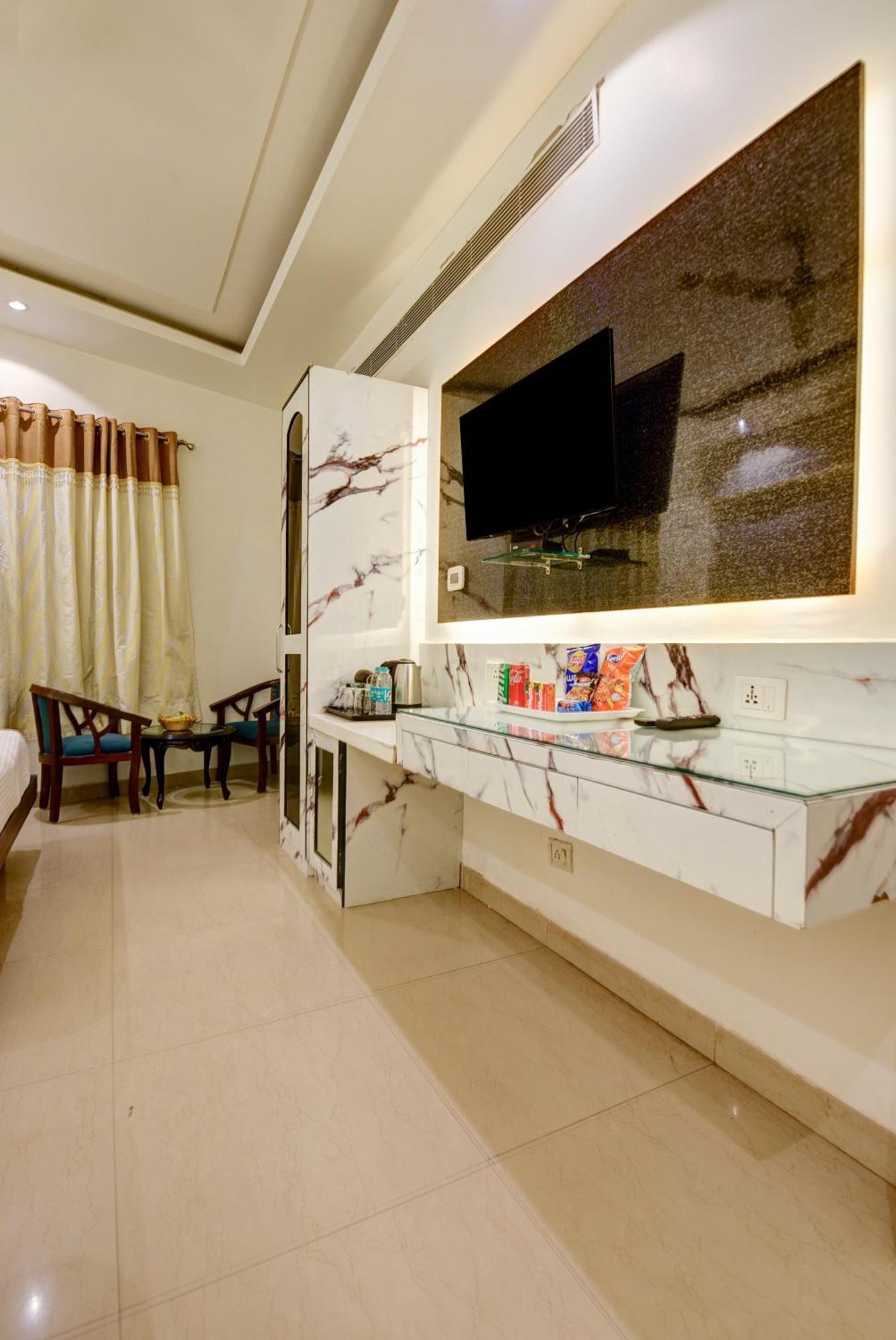 Krishna - By Rcg Hotels, Centrally Located, Hotel New Delhi